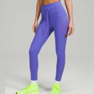 NEW Lululemon Athletica Cargo Super HighRise size 4 hiking legging purple indigo